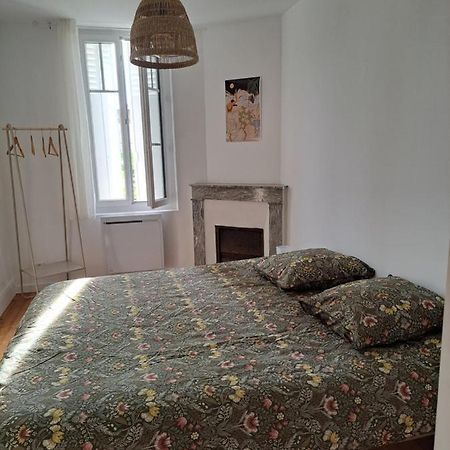 Appartement Calme Dans Maisonnette Graulhet Buitenkant foto